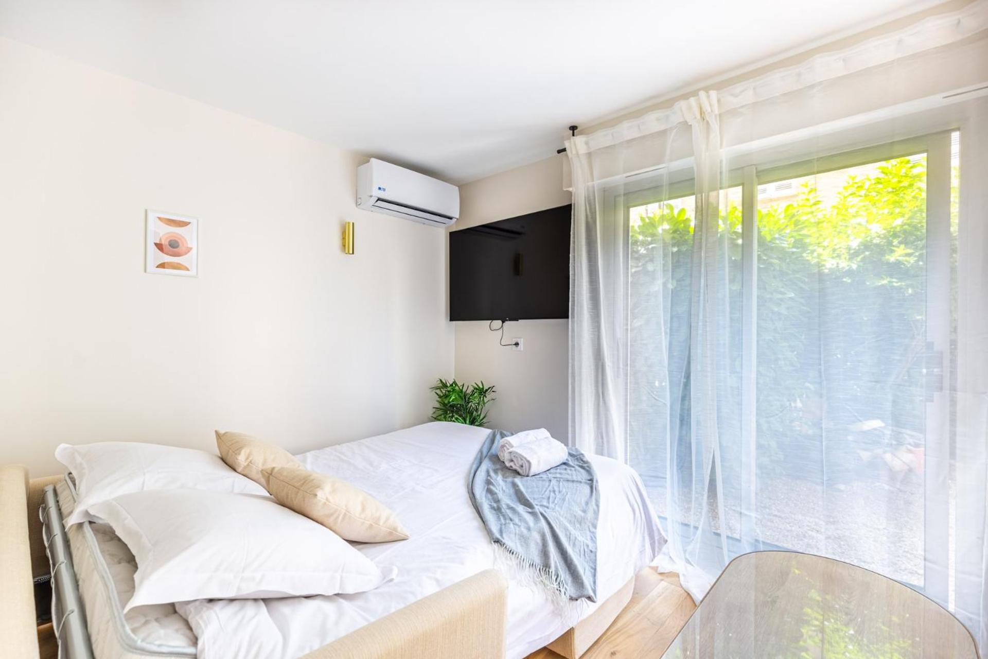 Lavie Maison Balneo Garden Flat Бордо Экстерьер фото